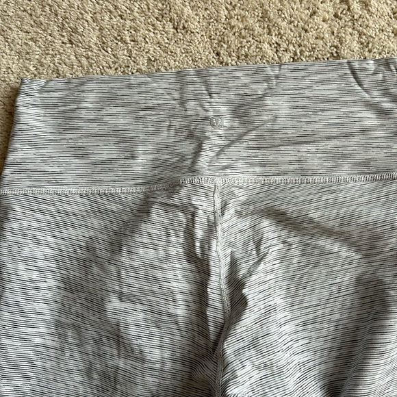 Lululemon Leggings - Picture 4 of 4